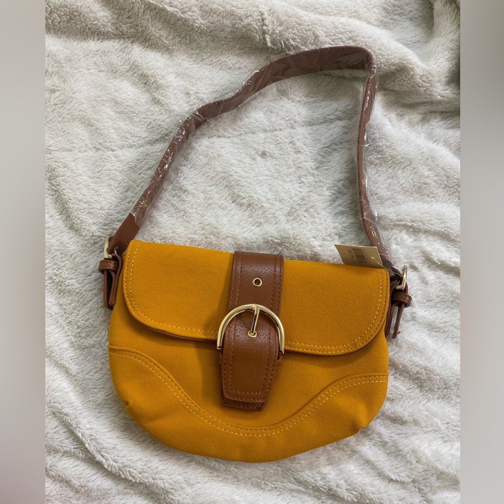 Unbranded Mustard Handbag with Gold Tone Hardware